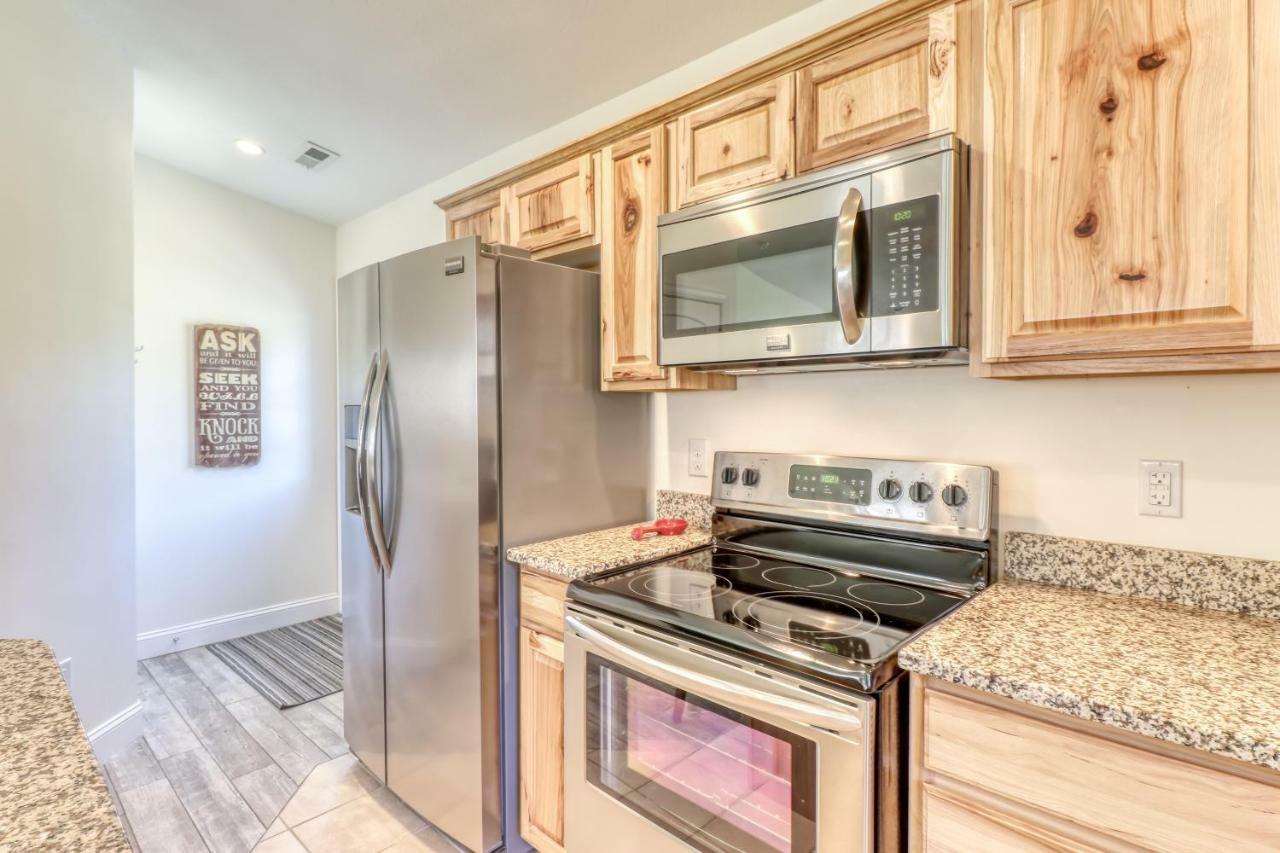 2 Bed 2 Bath Vacation Home In Whittier III Экстерьер фото