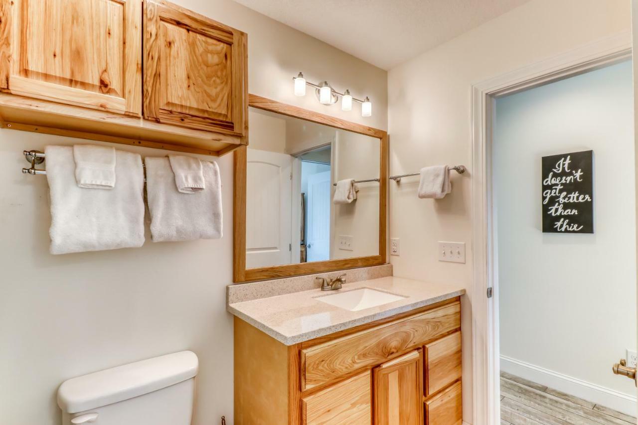 2 Bed 2 Bath Vacation Home In Whittier III Экстерьер фото